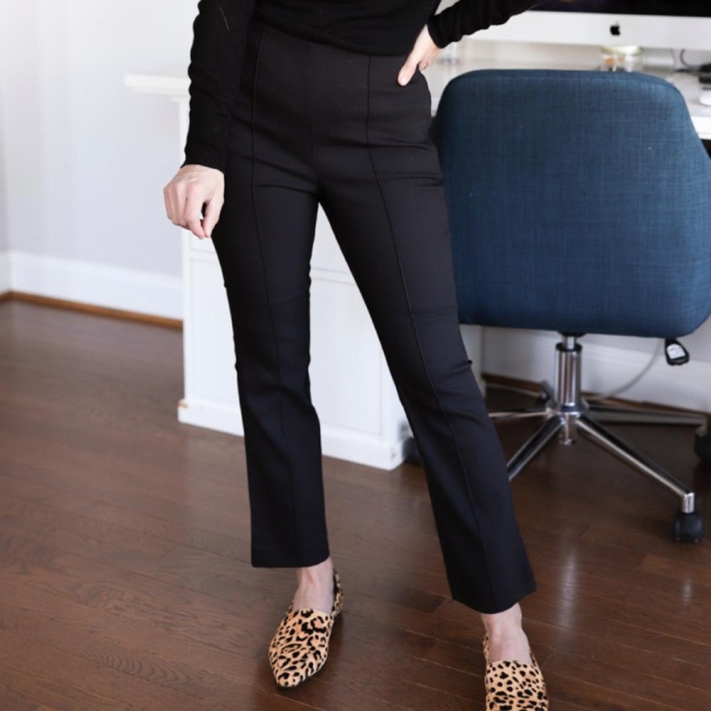 LOFT Petite Curvy Side Zip Kick Crop Black Pants 4P